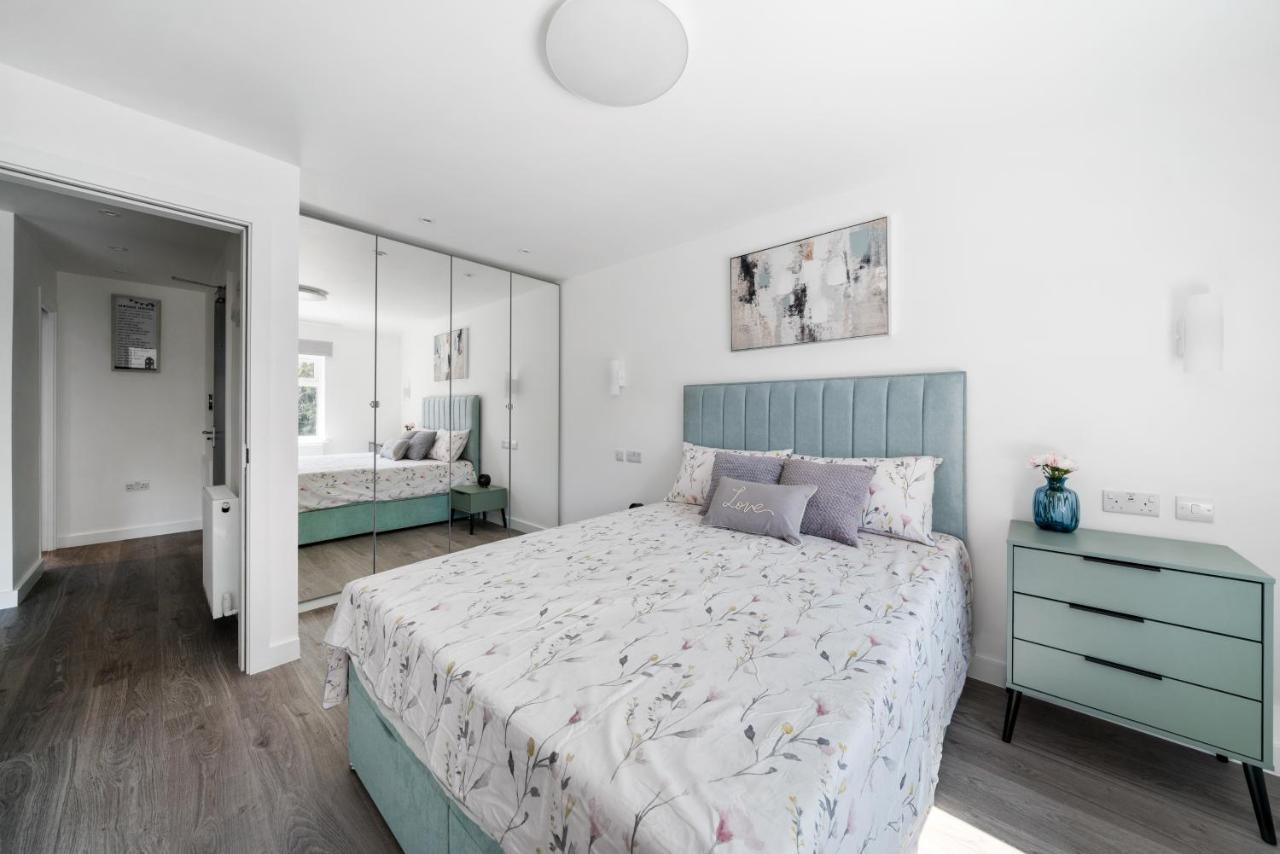 Newly Refurbished 2 Bed Flat Apartment Mill Hill Exterior foto